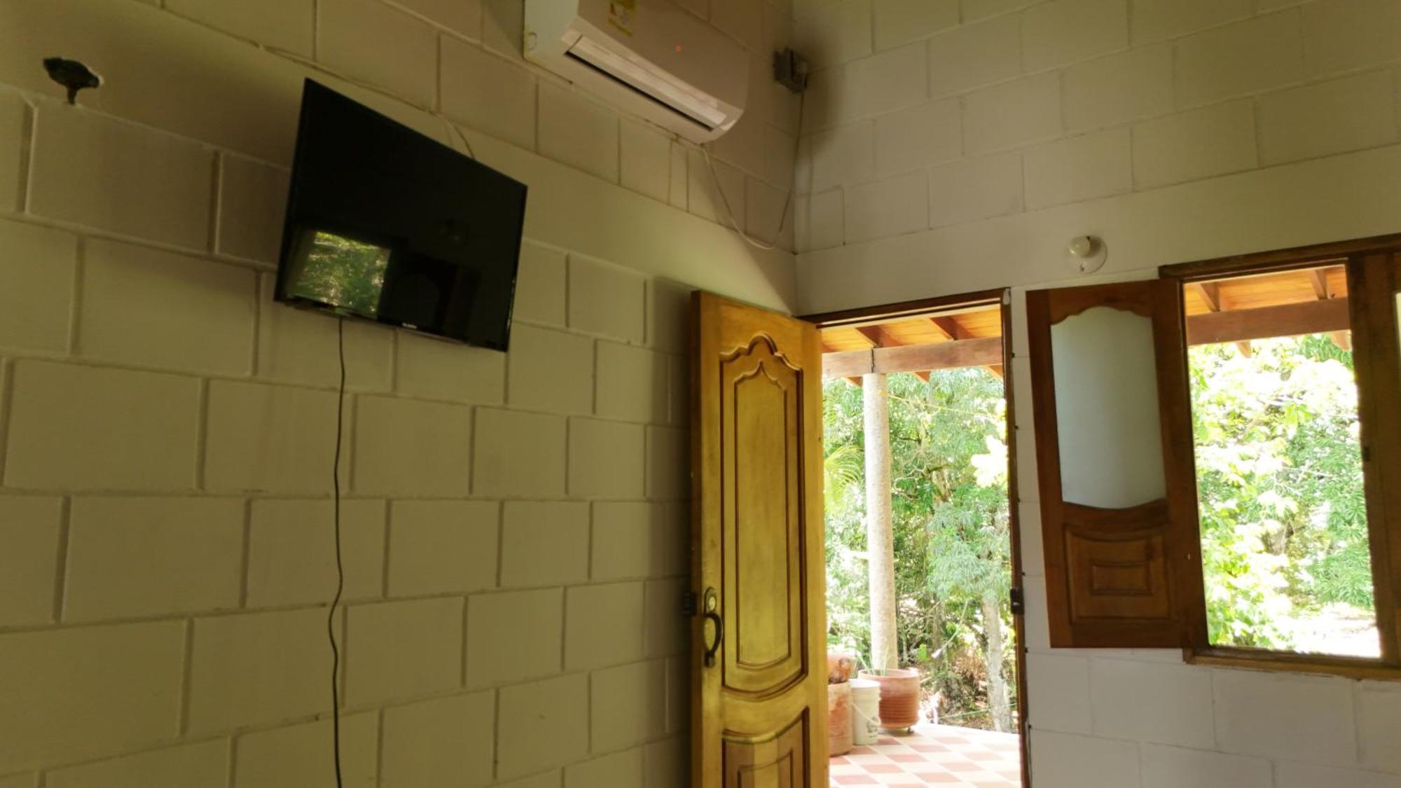 Hotel Campestre Las Cavernas La Mesa Norte Exterior photo